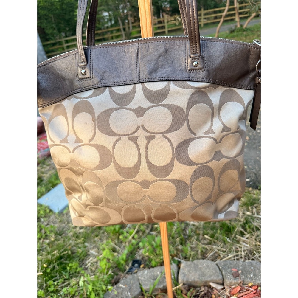 Coach Signature Optic Metallic Bronze Leather Medallion Tote Bag 15667 Khaki - Picture 2 of 10